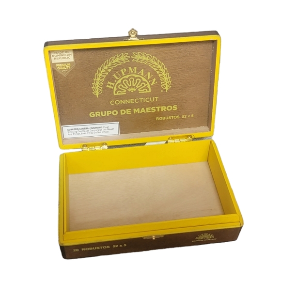 H. Upmann Connecticut EMPTY  Wood Cigar Box * Yellow - Picture 1 of 7